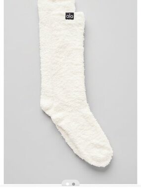 NWT Alo Yoga Plush Lush Socks Ivory One Size